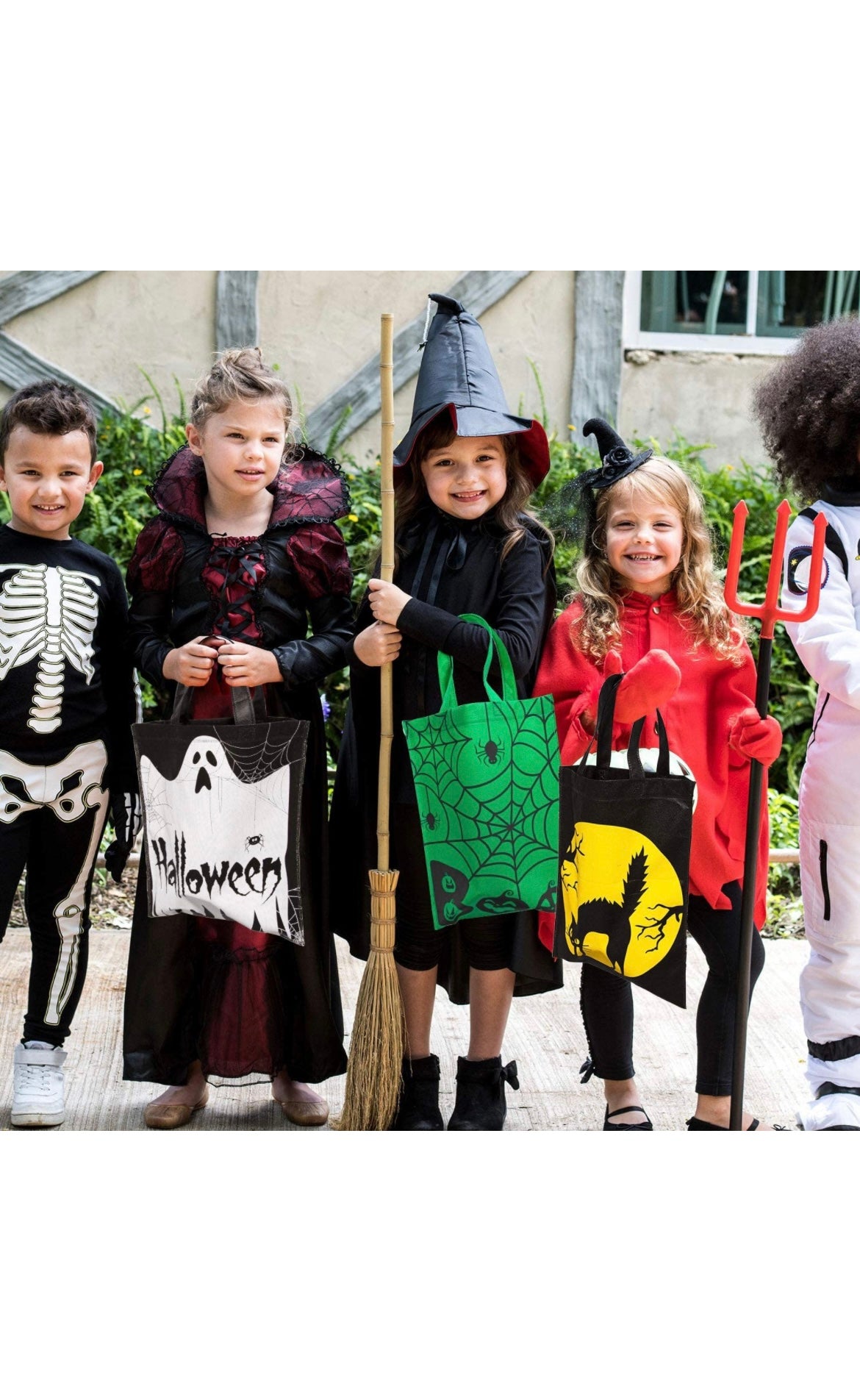 Halloween Trick or Treat Bags.